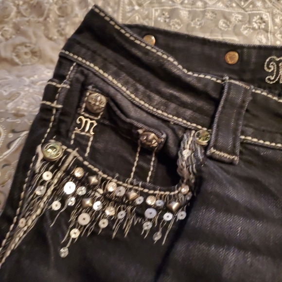 Miss Me Jeans - Picture 2 of 5